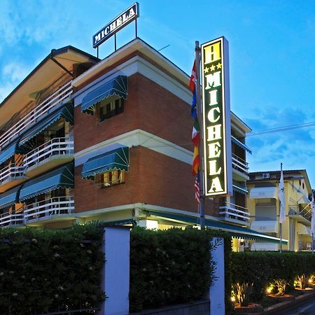 Hotel Michela Марина ди Маса Екстериор снимка