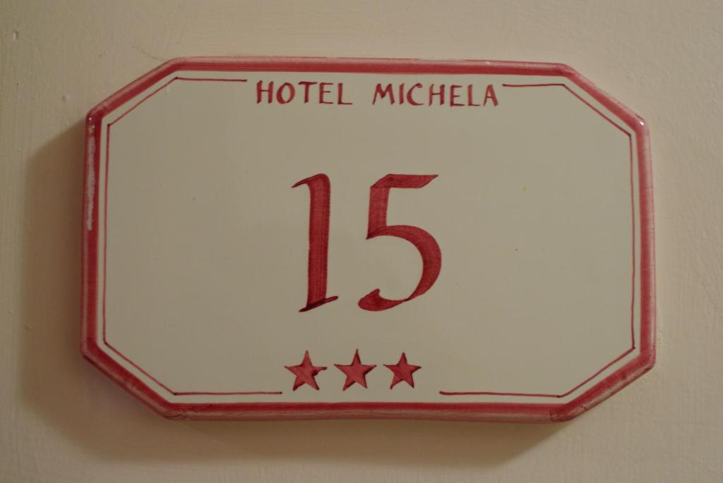 Hotel Michela Марина ди Маса Екстериор снимка